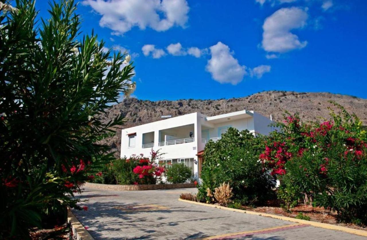 Villa Eirini Pefki  외부 사진